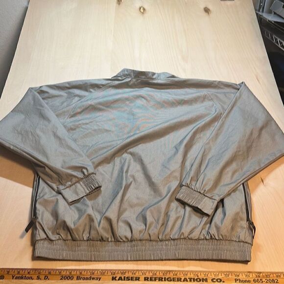 Nike Tiger Woods Golf Windbreaker Jacket XL Silver Pullover 1/4 Snap Zipped Pock - Picture 4 of 6